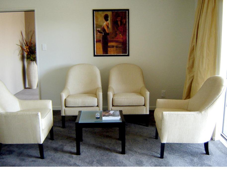 Salerno Motel Apartments Christchurch Værelse billede A waiting room
