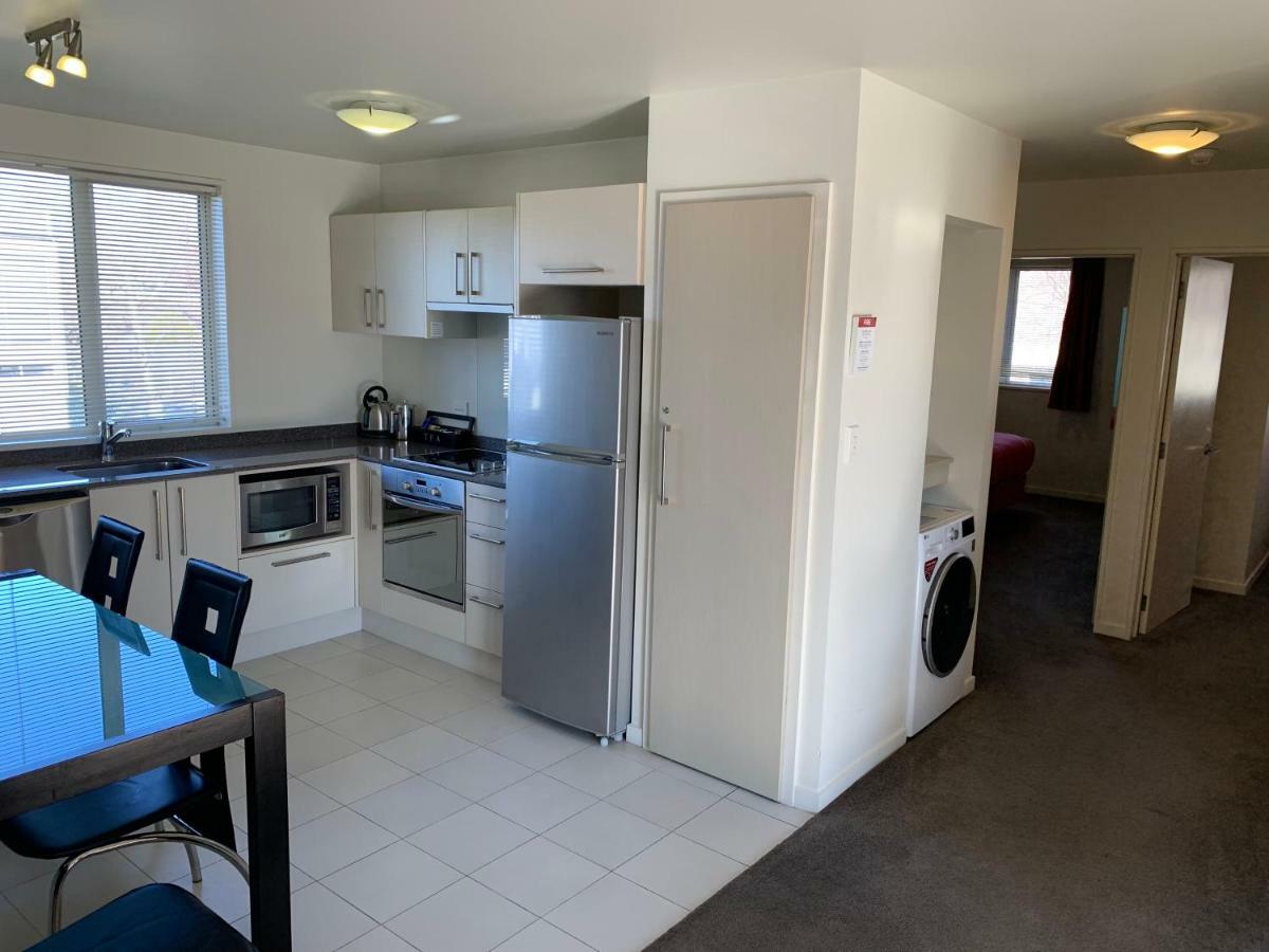 Salerno Motel Apartments Christchurch Eksteriør billede A typical apartment at the University of Canterbury